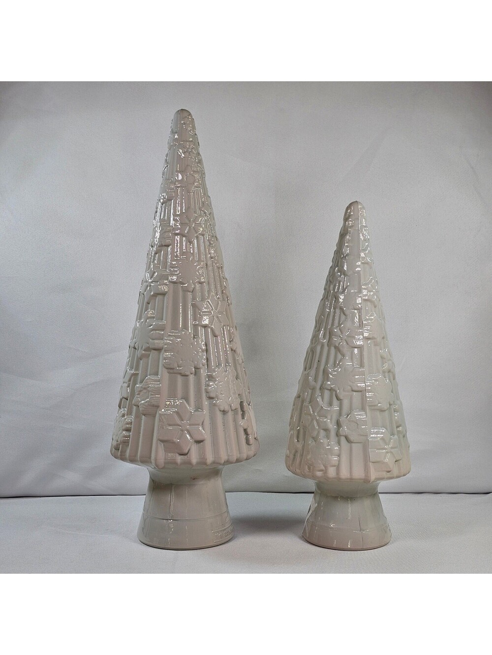 Kohl's Recycled Glass Christmas Tree Decor Set 2 White Snowflake Star Spain NEW